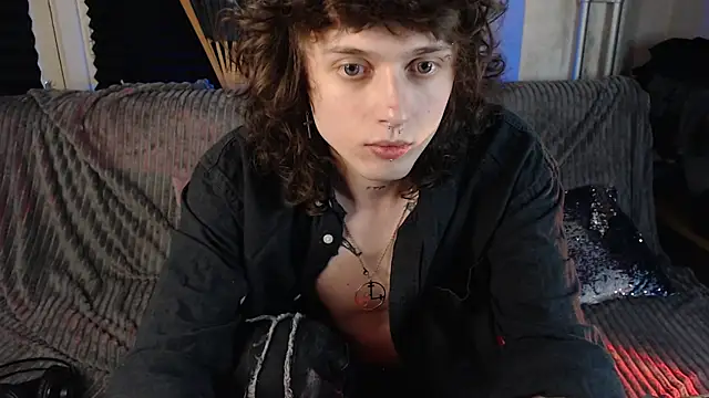 axxxturel online show from 7, 5, 2026