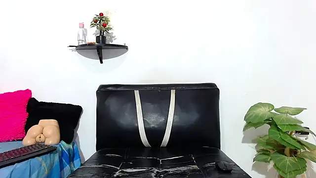Snapshot of Martin_fiif chatting on 27, 7, 2026 Martin fiif online show from 27, 7, 2026