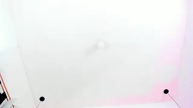 Emily Gil1 online show from 1, 2, 2025