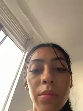 Ema azel online show from 1, 1, 2025