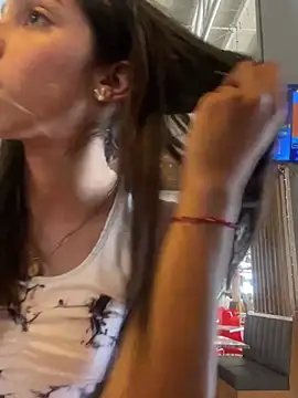 Ema azel online show from 8, 1, 2025