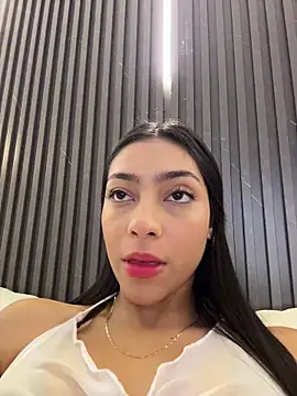 Ema azel online show from 17, 12, 2025