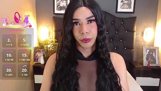 Giorgina Parado online show from 10, 10, 2025