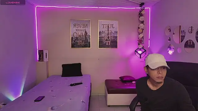 KokoAndRin online show from 9, 2, 2025