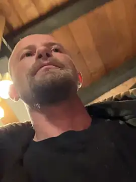 BIGWHITECOCKDOC36 online show from 14, 1, 2025