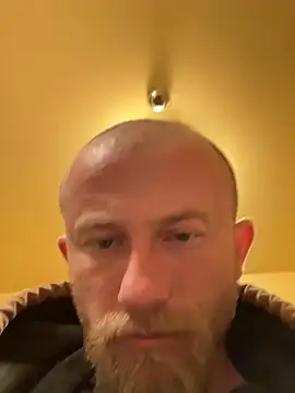 BIGWHITECOCKDOC36 online show from 18, 1, 2025