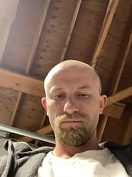 BIGWHITECOCKDOC36 online show from 28, 1, 2025