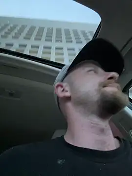 BIGWHITECOCKDOC36 online show from 10, 9, 2025