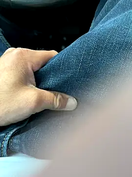 BIGWHITECOCKDOC36 online show from 22, 10, 2025