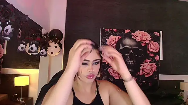 EvaaFoxxy1 online show from 26, 6, 2026