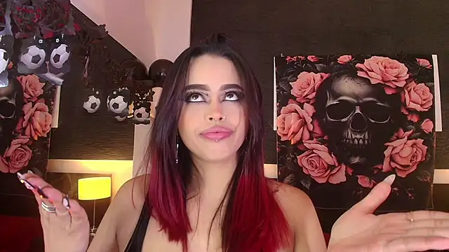 EvaaFoxxy1 online show from 27, 6, 2026