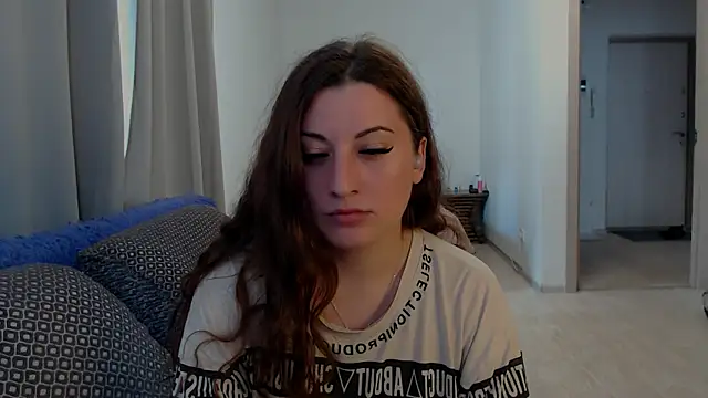 Snapshot of Helen_Adams_ chatting on 28, 7, 2026 Helen Adams online show from 28, 7, 2026
