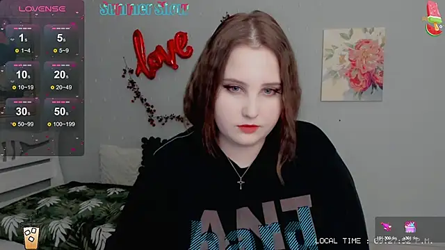 Crystal Chris online show from 7, 3, 2025