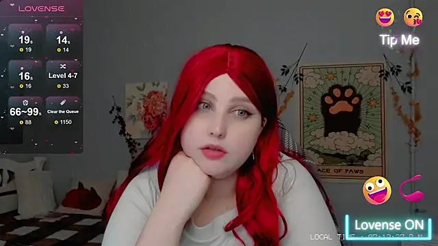 Crystal Chris online show from 28, 10, 2025