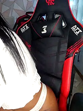 Snapshot of moreninhasilva chatting on 12, 5, 2026 moreninhasilva online show from 12, 5, 2026