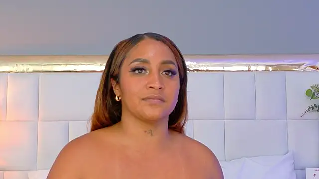 KateVenegas online show from 8, 3, 2026