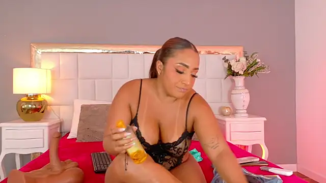 KateVenegas online show from 29, 7, 2026
