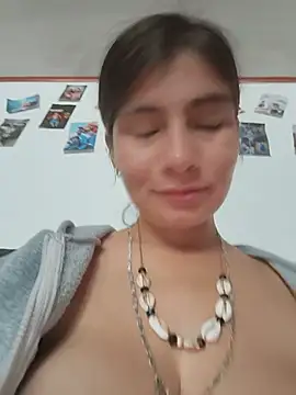 Sasha smith23 online show from 4, 8, 2026