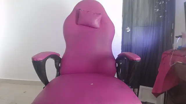 barbara anal squirt  online show from 5, 11, 2025