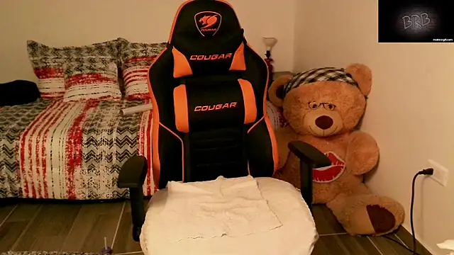 KRISTAL  JACKSON online show from 18, 3, 2025