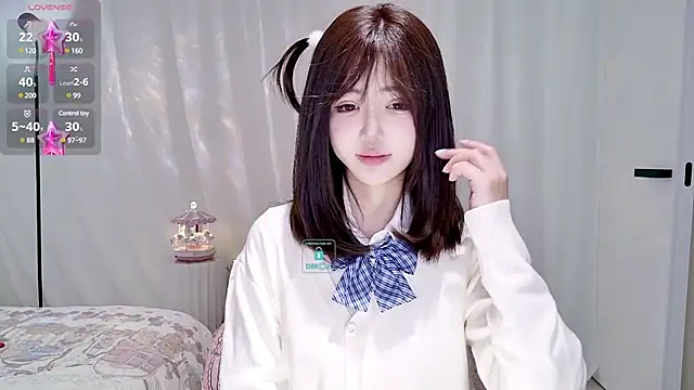 Snapshot of Duduludululu chatting on 14, 3, 2025 Duduludululu online show from 14, 3, 2025