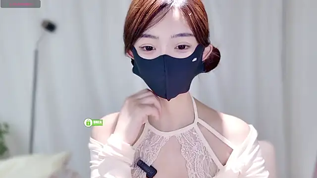 Snapshot of Duduludululu chatting on 13, 9, 2025 Duduludululu online show from 13, 9, 2025