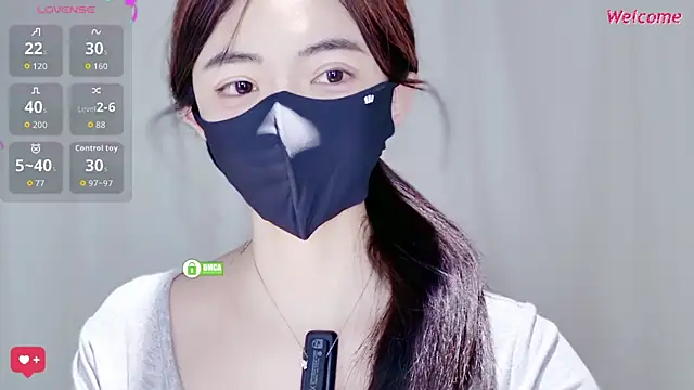 Snapshot of Duduludululu chatting on 20, 3, 2026 Duduludululu online show from 20, 3, 2026