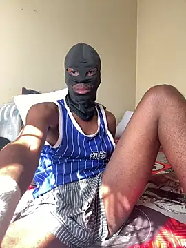 Snapshot of Gifttheskimaskboy chatting on 5, 8, 2026 Gifttheskimaskboy online show from 5, 8, 2026