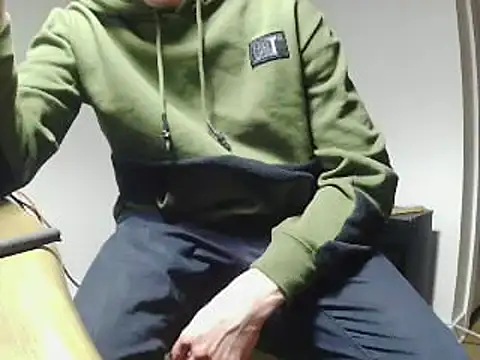 L0cKyseven77 online show from 25, 1, 2025