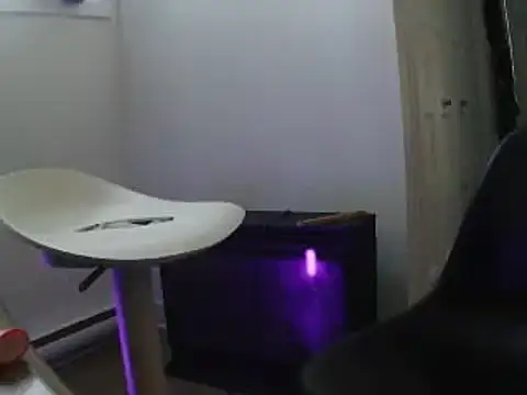 L0cKyseven77 online show from 26, 1, 2025