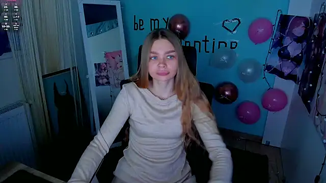 Molly sweetie online show from 12, 2, 2025