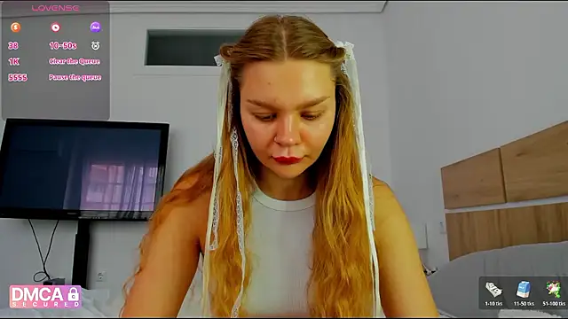 Molly sweetie online show from 8, 5, 2026
