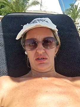 Miss    Mia  online show from 11, 6, 2026