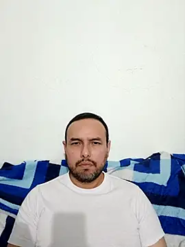 Snapshot of ElSunEagle chatting on 28, 9, 2025 ElSunEagle online show from 28, 9, 2025