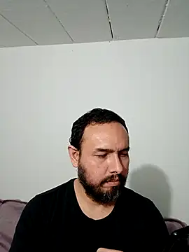 Snapshot of ElSunEagle chatting on 2, 11, 2025 ElSunEagle online show from 2, 11, 2025