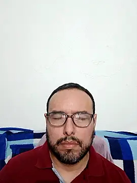 Snapshot of ElSunEagle chatting on 8, 1, 2026 ElSunEagle online show from 8, 1, 2026