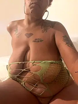 Snapshot of Exotickittykatt chatting on 14, 9, 2025 Exotickittykatt online show from 14, 9, 2025