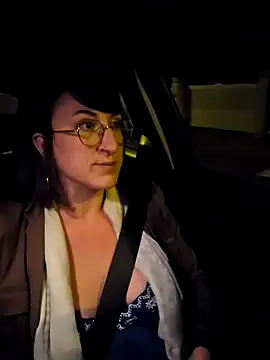 Snapshot of minierose chatting on 17, 9, 2025 minierose online show from 17, 9, 2025