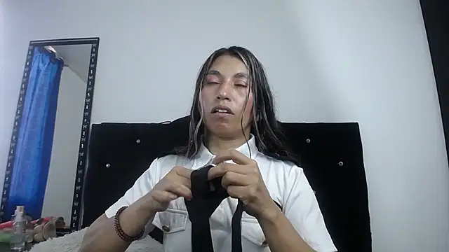 sweet skylove  online show from 5, 7, 2026