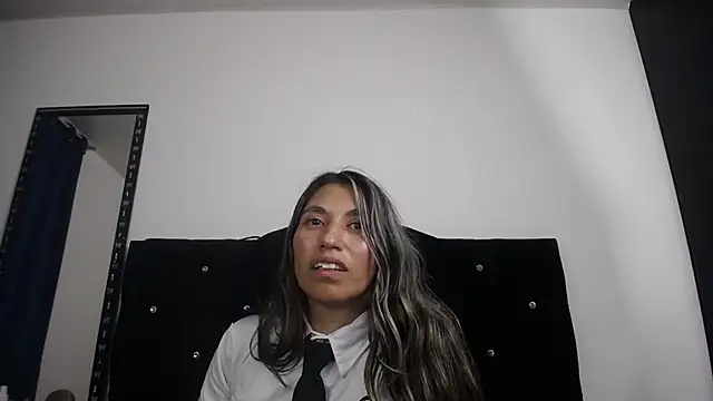 sweet skylove  online show from 6, 7, 2026