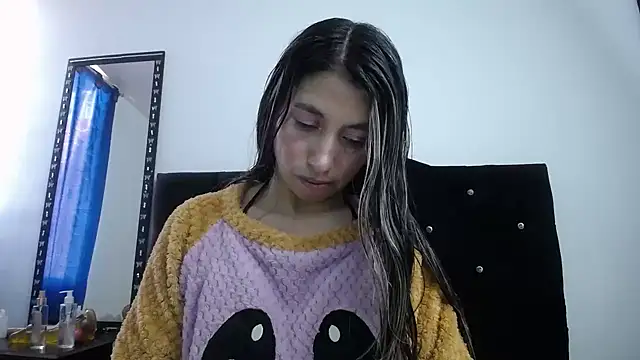 sweet skylove  online show from 29, 7, 2026