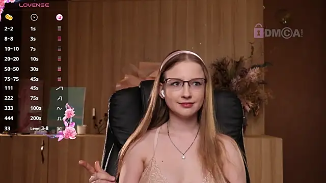 Snapshot of steffania- chatting on 3, 2, 2025 steffania- online show from 3, 2, 2025