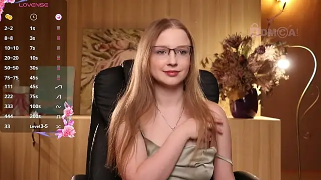 Snapshot of steffania- chatting on 7, 3, 2025 steffania- online show from 7, 3, 2025