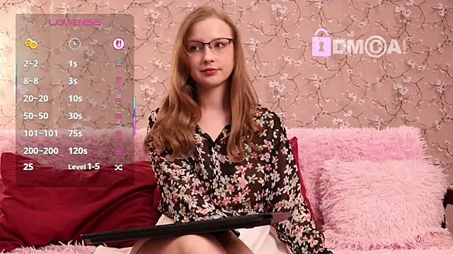 Snapshot of steffania- chatting on 11, 10, 2025 steffania- online show from 11, 10, 2025