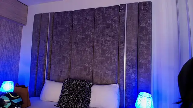 GiselOrtiz online show from 7, 2, 2026