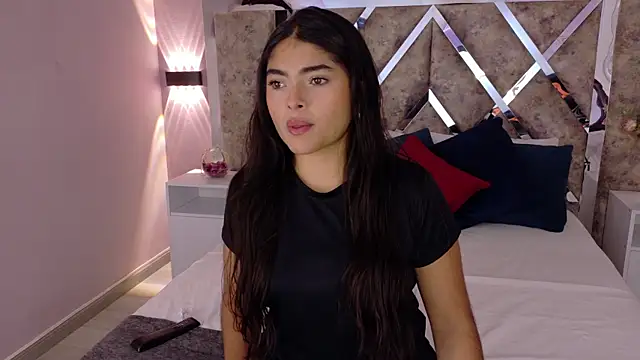GiselOrtiz online show from 6, 5, 2026