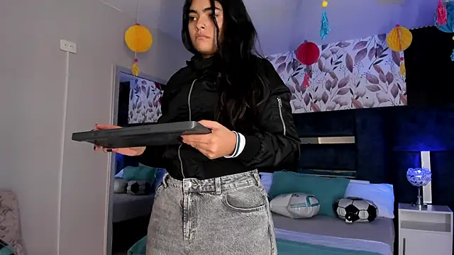GiselOrtiz online show from 13, 7, 2026