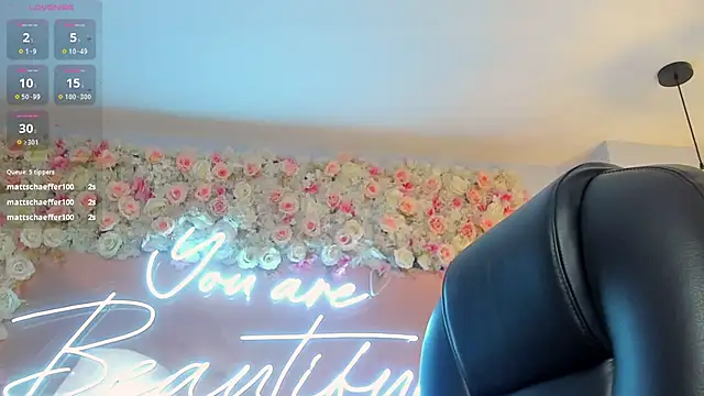 CorinneRusso online show from 9, 2, 2025