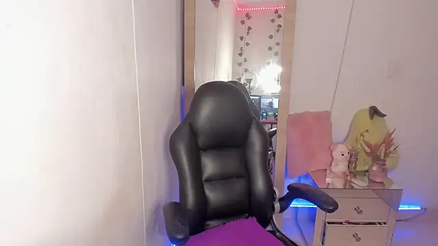 Snapshot of hellensexy chatting on 29, 12, 2024 hellensexy online show from 29, 12, 2024