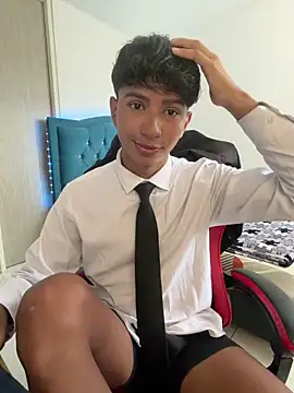 Leonarrrd 01 online show from 1, 3, 2026